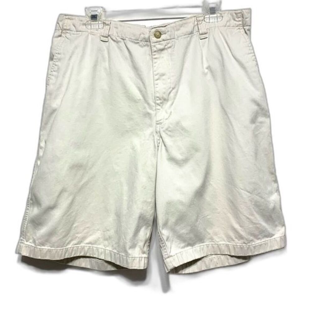 Charter Club Shorts Chino Men's size 36 Cream Tan Flat Front